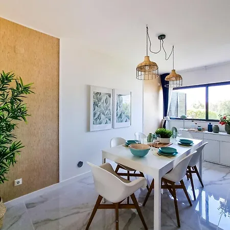 Flh Ocean View House With Garden & Pool Албуфейра